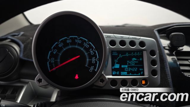 Chevrolet Spark Stripe Edition 2012 — фото 8
