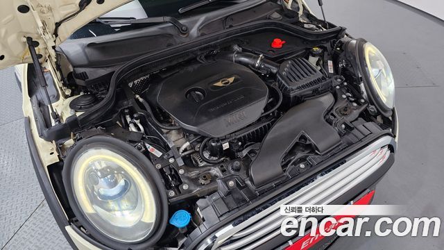 MINI Cooper 5Door HIGH 3rd 2015 — фото 6