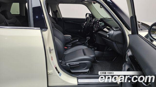 MINI Cooper 5Door HIGH 3rd 2015 — фото 15