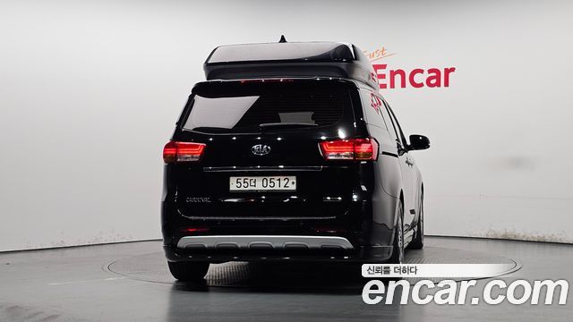 Kia Carnival 7-seater Hi-limousine President 2016 — фото 4