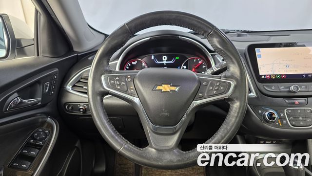 Chevrolet Malibu 2.0 Turbo Premier Special 2019 — фото 12