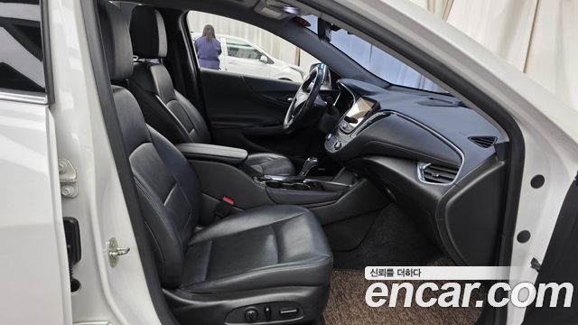 Chevrolet Malibu 2.0 Turbo Premier Special 2019 — фото 26