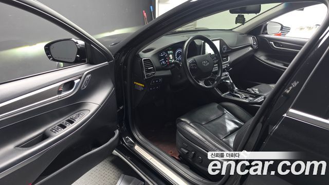 Hyundai Grandeur (IG) 3.0 Exclusive Special 2017 — фото 10