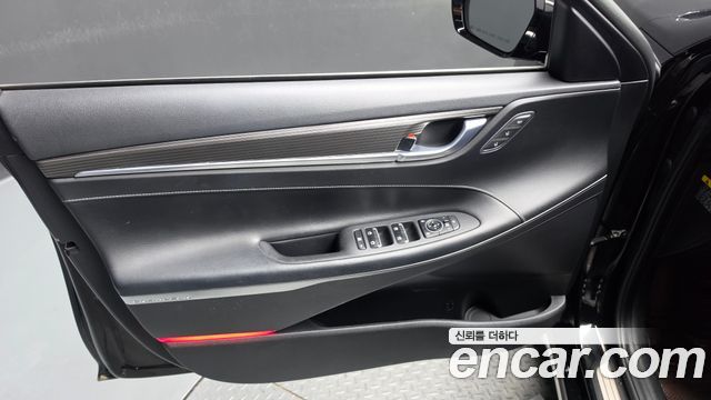 Hyundai Grandeur (IG) 3.0 Exclusive Special 2017 — фото 24