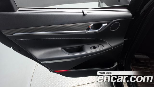 Hyundai Grandeur (IG) 3.0 Exclusive Special 2017 — фото 25
