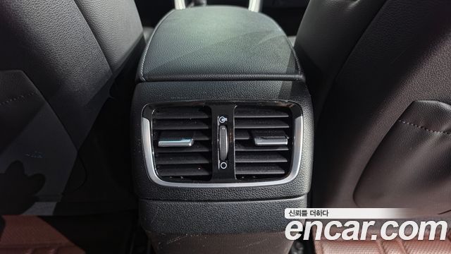 Hyundai Grandeur (IG) 3.0 Exclusive Special 2017 — фото 32