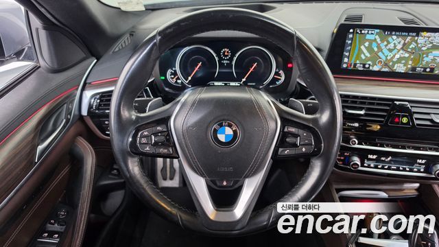 BMW 5 Series (G30) 530i M Sport Package Plus 2018 — фото 13