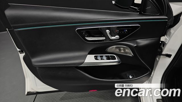 Mercedes-Benz E-Class (W214) E300 4MATIC AMG Line 2024 — фото 24
