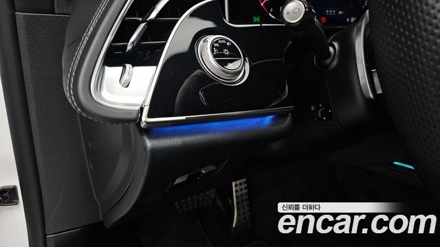 Mercedes-Benz E-Class (W214) E300 4MATIC AMG Line 2024 — фото 30