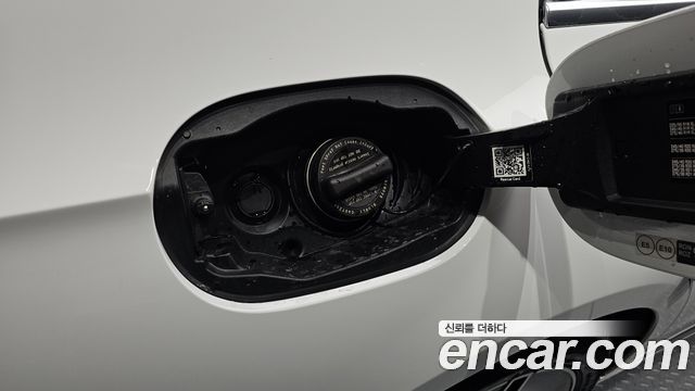 Mercedes-Benz E-Class (W214) E300 4MATIC AMG Line 2024 — фото 38