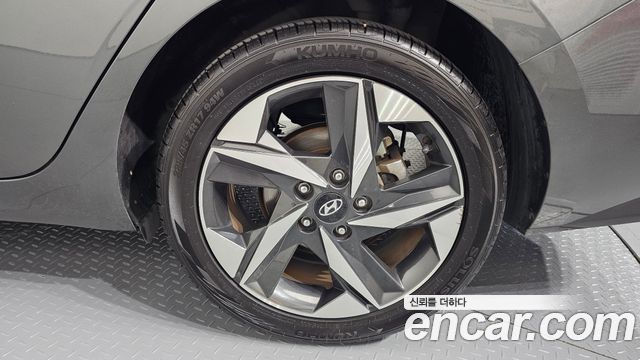Hyundai Avante (CN7) 1.6 Inspiration 2023 — фото 21