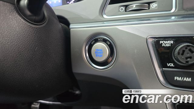 Hyundai Sonata (LF) 2.0 Smart 2016 — фото 18