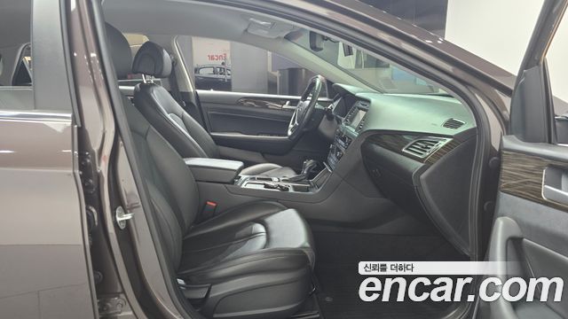 Hyundai Sonata (LF) 2.0 Smart 2016 — фото 26