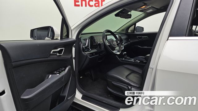 Kia Sportage (V) Gasoline 1.6 Turbo 2WD Trendy 2023 — фото 10