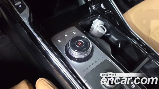 Kia Sorento (IV) HEV 1.6 2WD Signature 2023 — фото 9