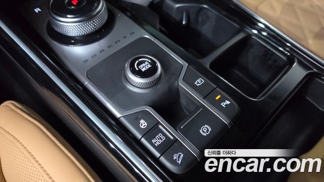 Kia Sorento (IV) HEV 1.6 2WD Signature 2023 — фото 32