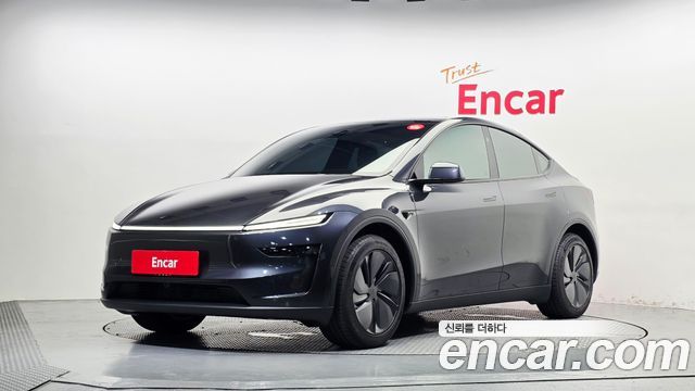 Tesla Model Y RWD