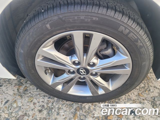 Hyundai Avante (AD) 1.6 GDI Modern 2017 — фото 24