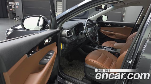 Kia Sorento Diesel 2.2 2WD Noblesse Special 2018 — фото 10
