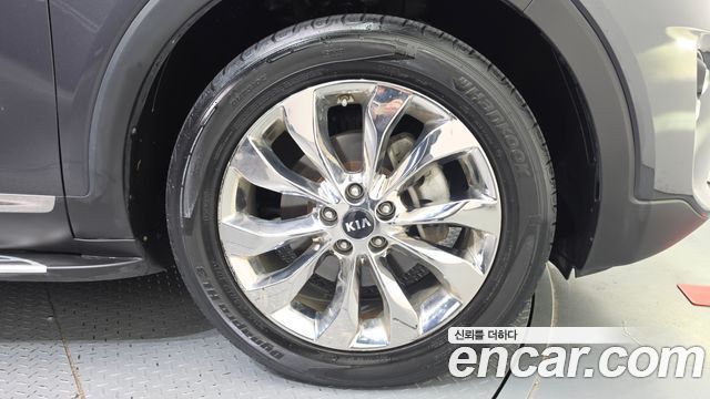 Kia Sorento Diesel 2.2 2WD Noblesse Special 2018 — фото 21