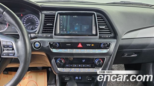 Hyundai Sonata New Rise 2.0 Smart 2018 — фото 14