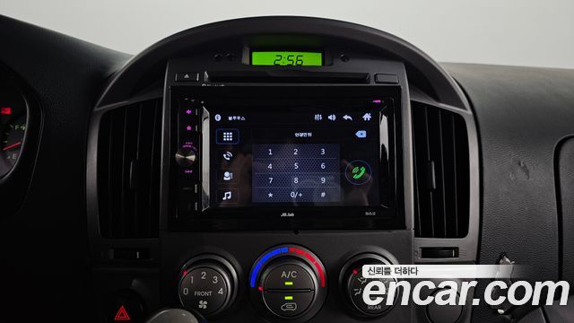 Hyundai Grand Starex 5-Seater VAN CVX Premium 2015 — фото 16