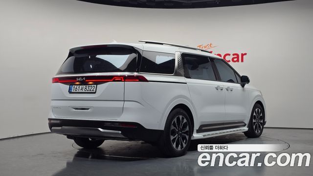 Kia Carnival (IV) Gasoline 9-Seater Signature 2023 — фото 2