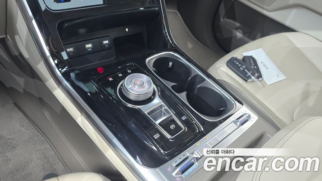 Kia Carnival (IV) Gasoline 9-Seater Signature 2023 — фото 9