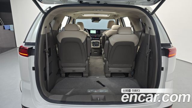 Kia Carnival (IV) Gasoline 9-Seater Signature 2023 — фото 27