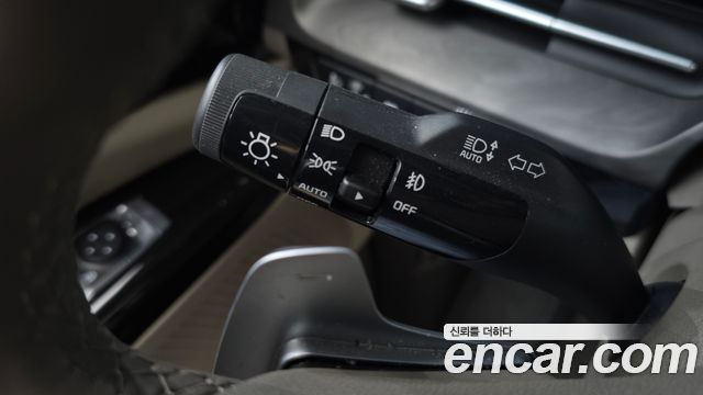 Kia Carnival (IV) Gasoline 9-Seater Signature 2023 — фото 33