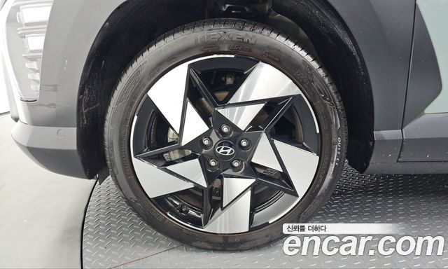 Hyundai Kona (SX2) Gasoline 1.6 Turbo 2WD Inspiration 2025 — фото 5
