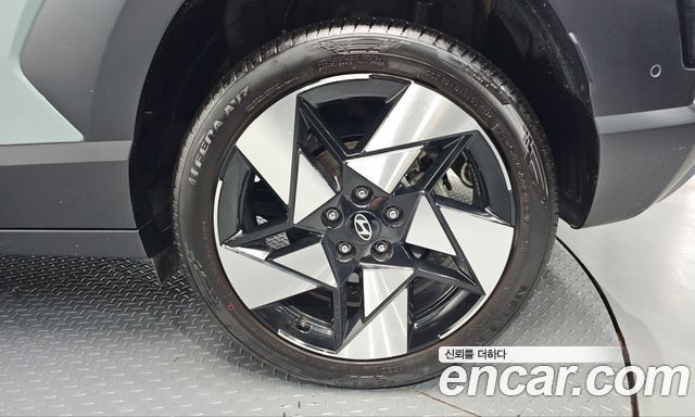 Hyundai Kona (SX2) Gasoline 1.6 Turbo 2WD Inspiration 2025 — фото 21