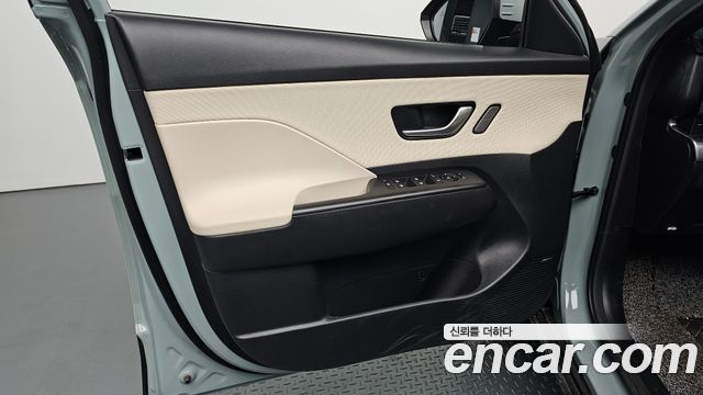 Hyundai Kona (SX2) Gasoline 1.6 Turbo 2WD Inspiration 2025 — фото 24