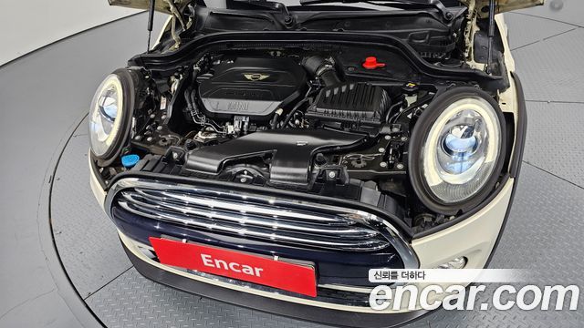 MINI Cooper D 5Door HIGH 3rd 2015 — фото 6