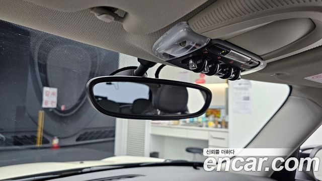 MINI Cooper D 5Door HIGH 3rd 2015 — фото 16