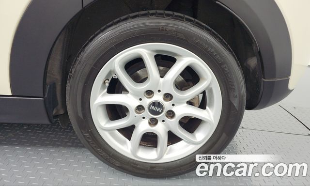 MINI Cooper D 5Door HIGH 3rd 2015 — фото 21