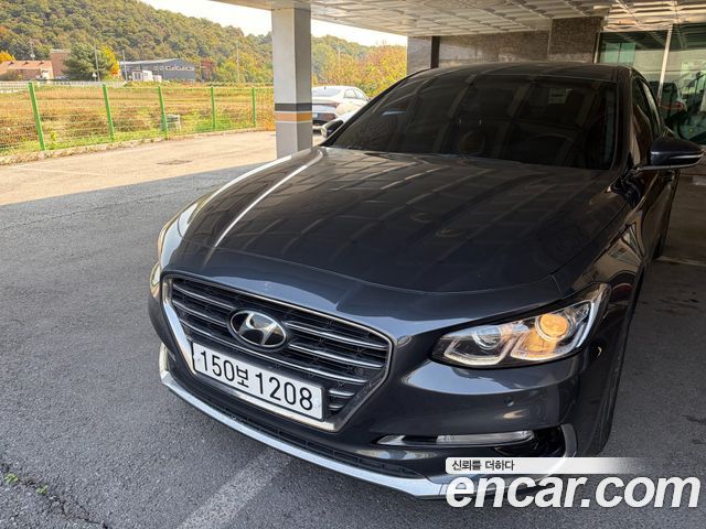 Hyundai Grandeur (IG) 3.0 LPi Modern Basic (Rental Car)