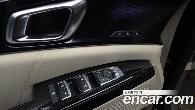 Kia Carnival (IV) Gasoline 9-Seater Hi-Limousine Signature 2023 — фото 18