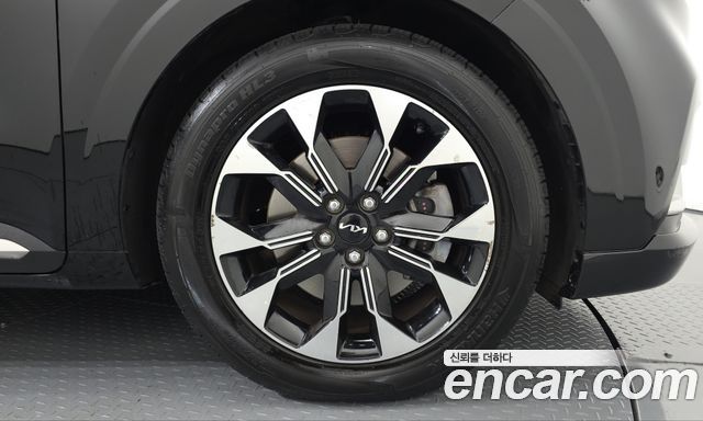 Kia Carnival (IV) Gasoline 9-Seater Hi-Limousine Signature 2023 — фото 21