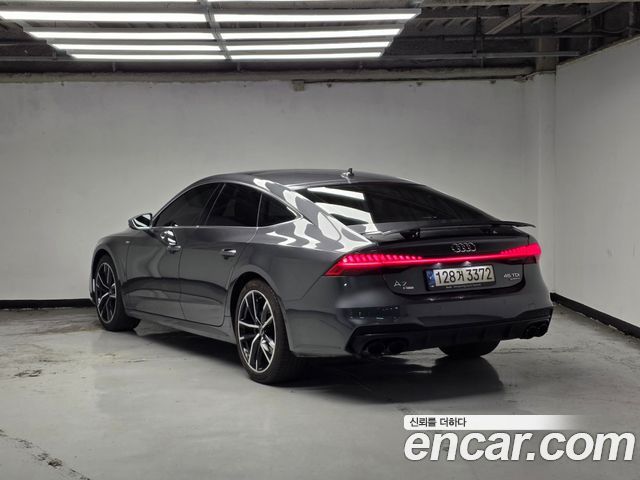 Audi A7 (4K) 45 TDI Quattro Premium 2022 — фото 2