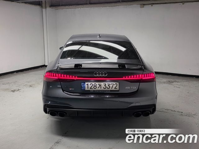 Audi A7 (4K) 45 TDI Quattro Premium 2022 — фото 4