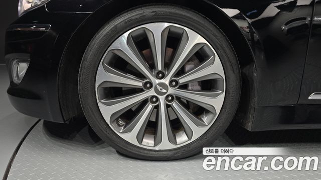 Hyundai Genesis BH330 Premium Dynamic Edition 2013 — фото 5