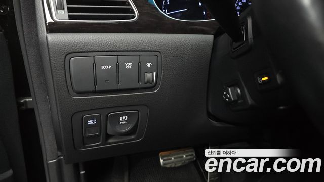Hyundai Genesis BH330 Premium Dynamic Edition 2013 — фото 19