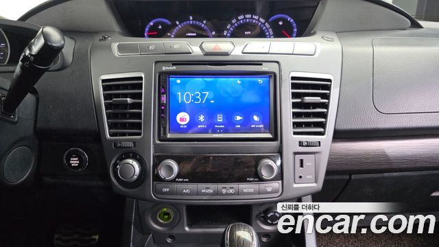 KG Mobility (SsangYong) Korando Turismo 4WD TX 9-seater 2017 — фото 14