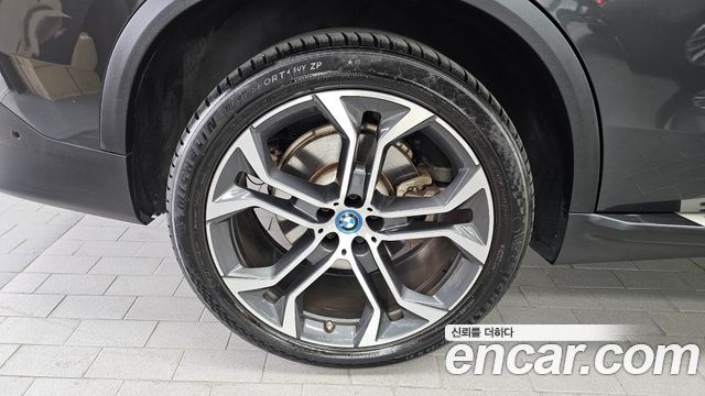 BMW X5 (G05) xDrive 45e xLine 2022 — фото 5