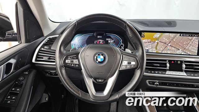 BMW X5 (G05) xDrive 45e xLine 2022 — фото 13