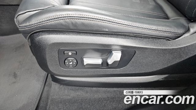 BMW X5 (G05) xDrive 45e xLine 2022 — фото 31