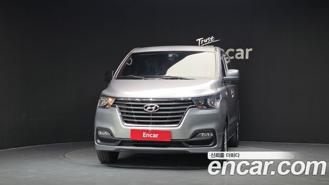 Hyundai Grand Starex Van 3-Seater Smart 2019 — фото 3