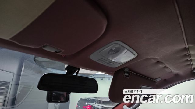Hyundai Grand Starex Van 3-Seater Smart 2019 — фото 17