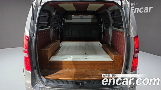 Hyundai Grand Starex Van 3-Seater Smart 2019 — фото 19